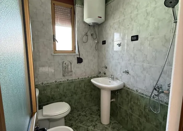 Base Διαμέρισμα *